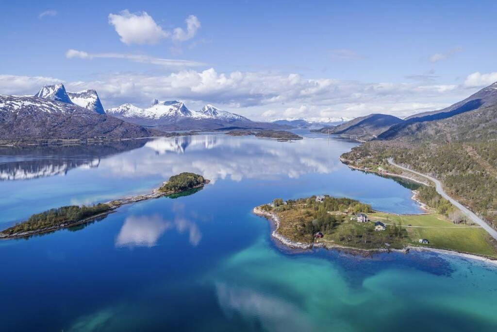 Efjord And Stetind Resort - Cabin Kobbernestinden Ballangen エクステリア 写真