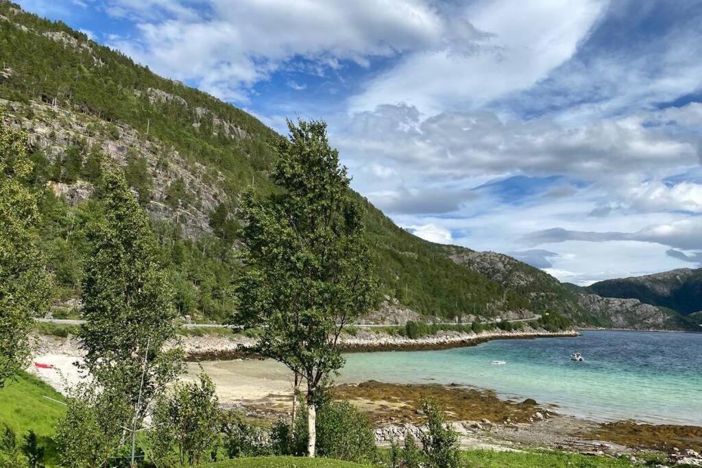 Efjord And Stetind Resort - Cabin Kobbernestinden Ballangen エクステリア 写真